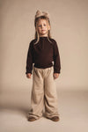 Meisjes Sweater Meza van Baje Studio in de kleur Brown choco in maat 134-140.