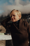 Jongens Knitted Pullover Fox van Baje Studio in de kleur Brown choco in maat 134-140.