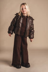Meisjes Trousers wide leg Nikol van Baje Studio in de kleur Brown choco in maat 134-140.