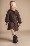 Meisjes Dress longsleeve Yole van Baje Studio in de kleur Brown choco in maat 134-140.