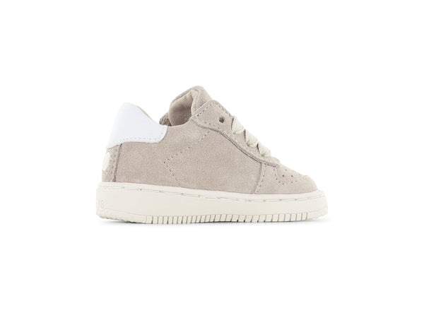Jongens Suede sneaker met strepen van Shoesme in de kleur Taupe in maat 23.