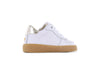 Meisjes Witte sneaker met gouden strepen van Shoesme in de kleur white gold in maat 23.