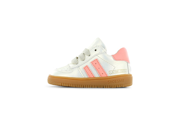 Shoesme gouden sneaker met strepen