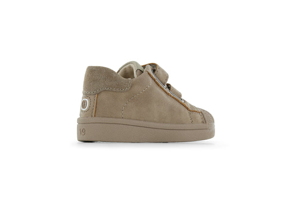 Shoesme Beige sneakertje met stootneus