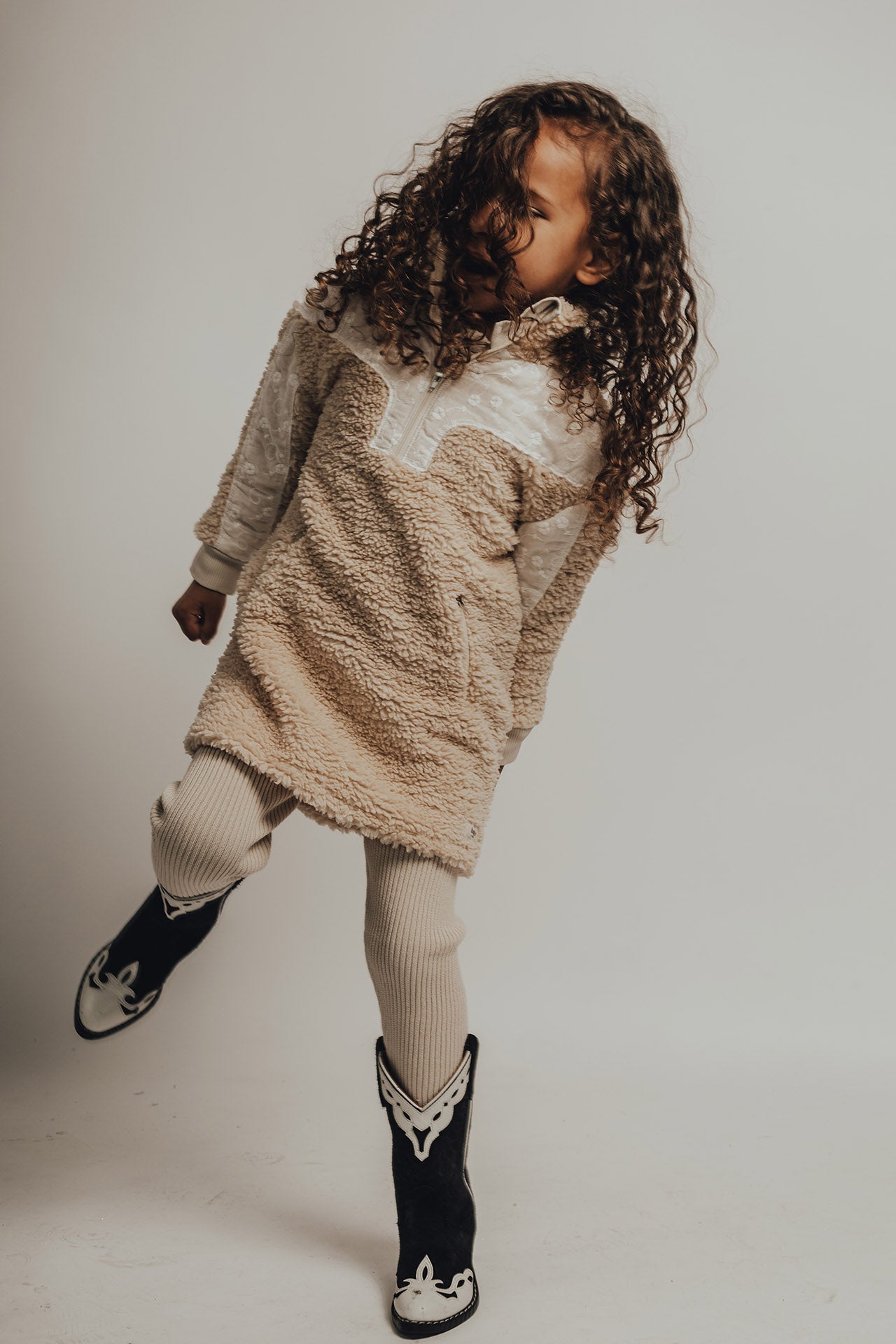 Baje Studio Jay legging sand - Bubbles & Bo