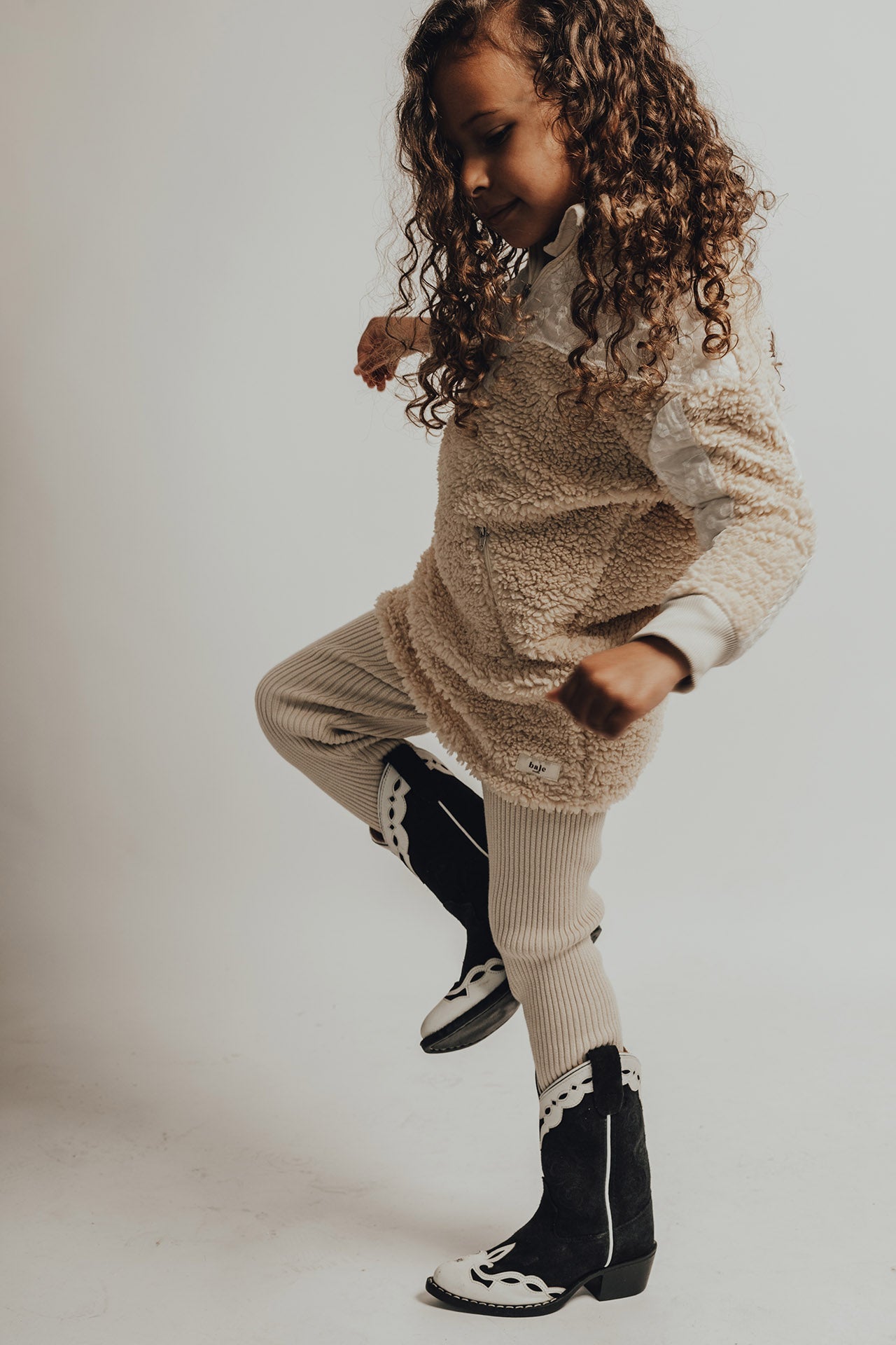 Baje Studio Jay legging sand - Bubbles & Bo