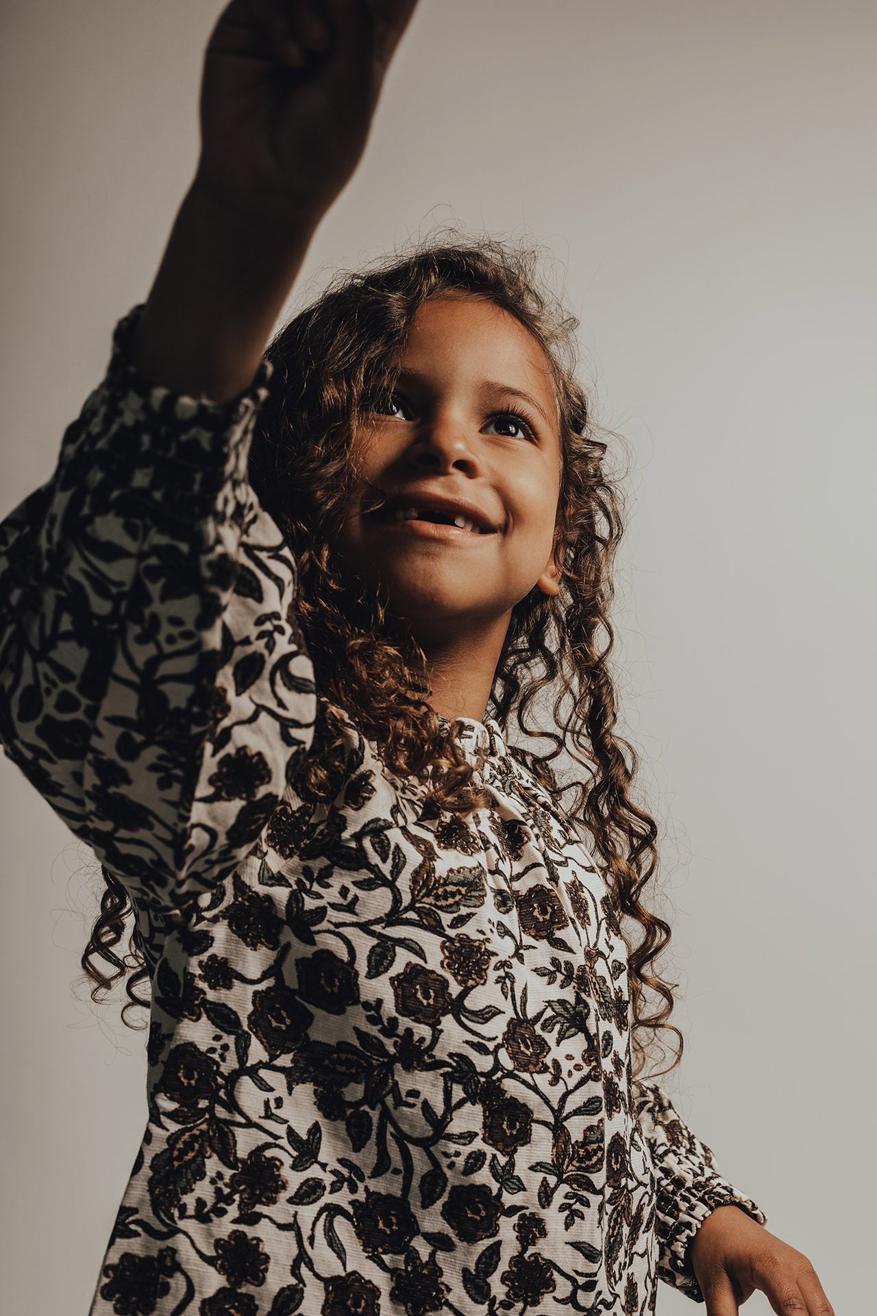 Baje Studio Monson AOP bls - Bubbles & Bo