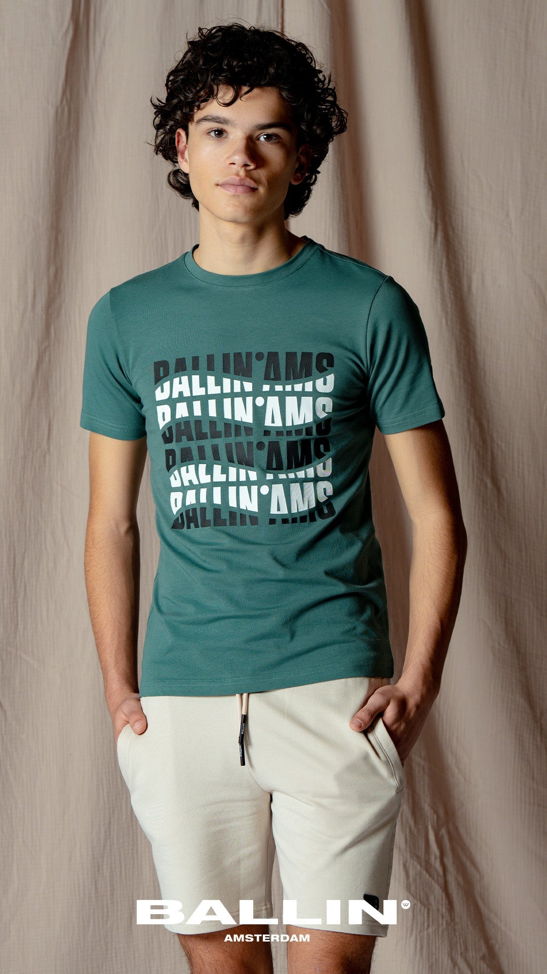 Ballin Amsterdam T-shirt with frontprint - Bubbles & Bo