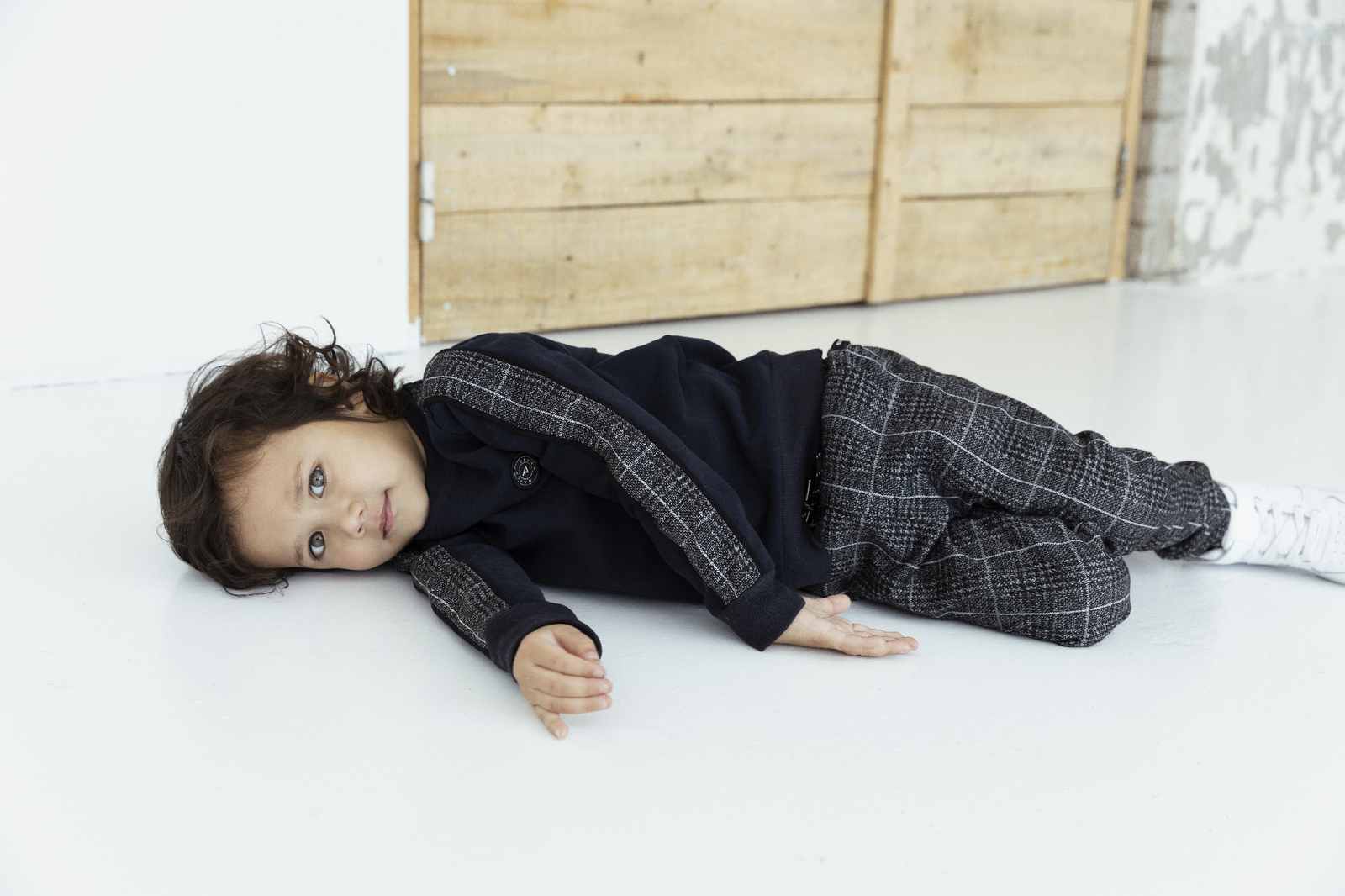 Daily7 Crewneck Check Sleeve - Bubbles & Bo