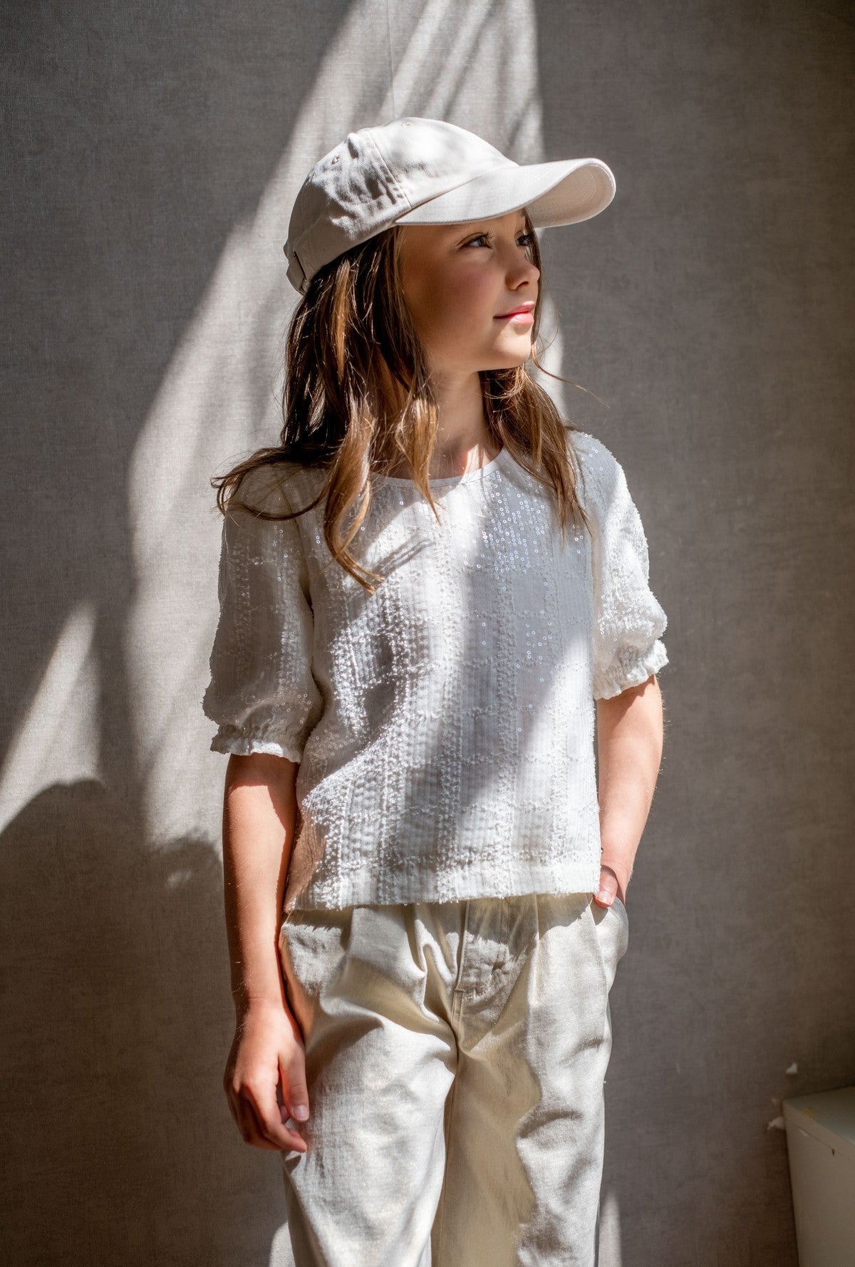 Meisjes Elva blouse with 3/4 sleeves van Like Flo in de kleur Kit in maat 134-140.