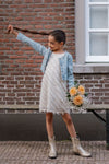 Meisjes Moscou fringes dress van Like Flo in de kleur Cream in maat 140.
