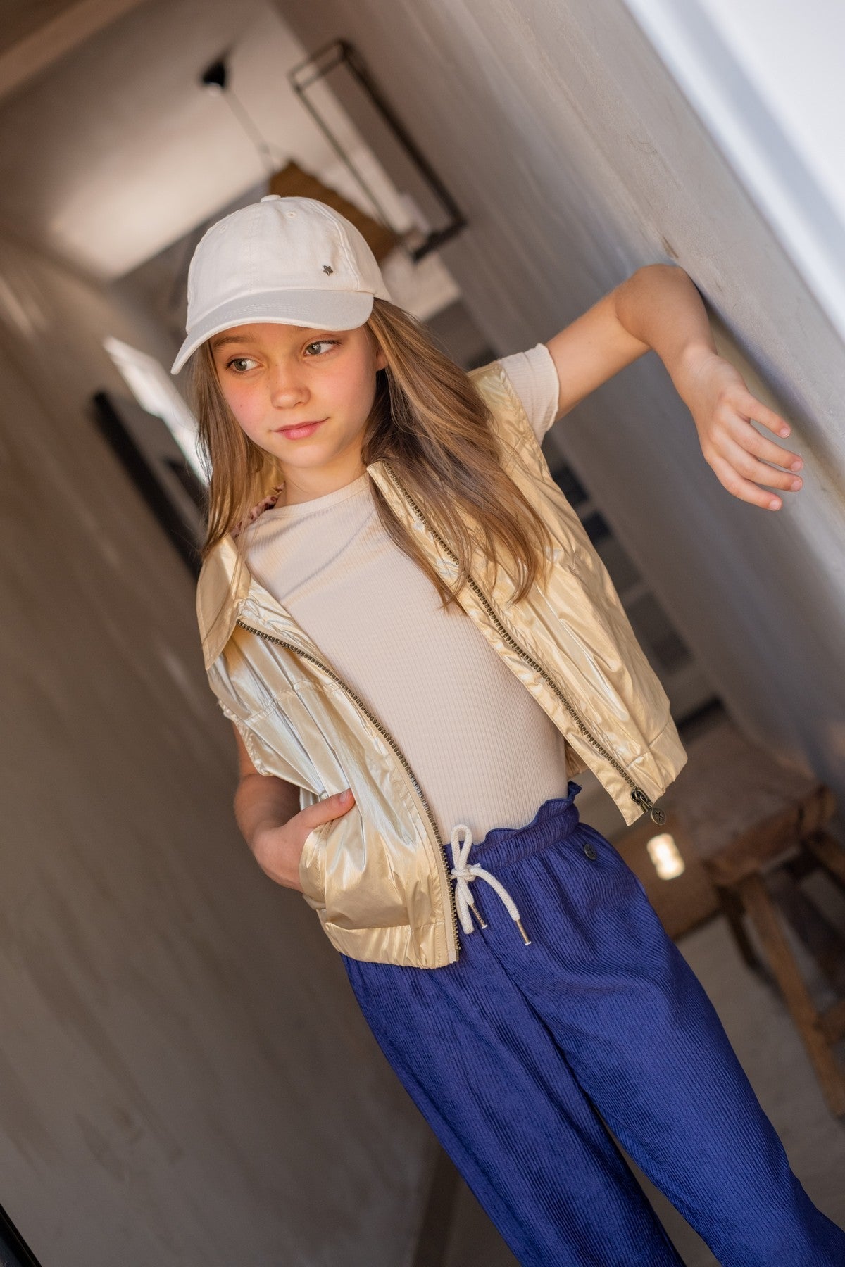 Meisjes Elise rib ss shirt van Like Flo in de kleur Kit in maat 134-140.