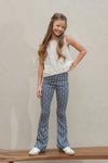 Meisjes Floor AOP structure flared pants van Like Flo in de kleur Palm in maat 140.