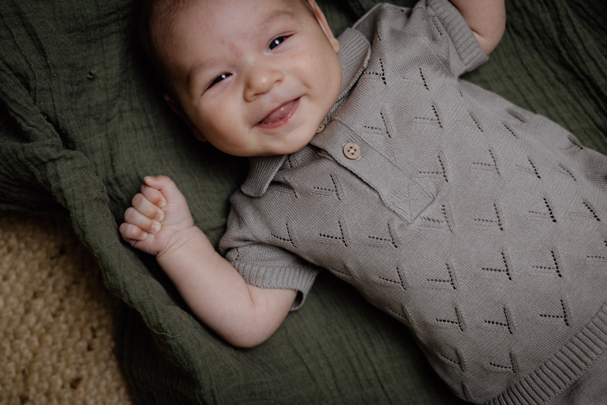 Jongens Poloshirt GERARD van Levv Newborn in de kleur Light Grey in maat 68.