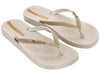Meisjes Ipanema Anatomic Lolita van Ipanema in de kleur Beige in maat 41-42.
