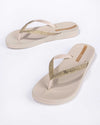 Meisjes Ipanema Anatomic Lolita van Ipanema in de kleur Beige in maat 41-42.