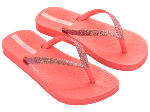 Meisjes Ipanema Anatomic Lolita Kids van Ipanema in de kleur Pink in maat 34-35.