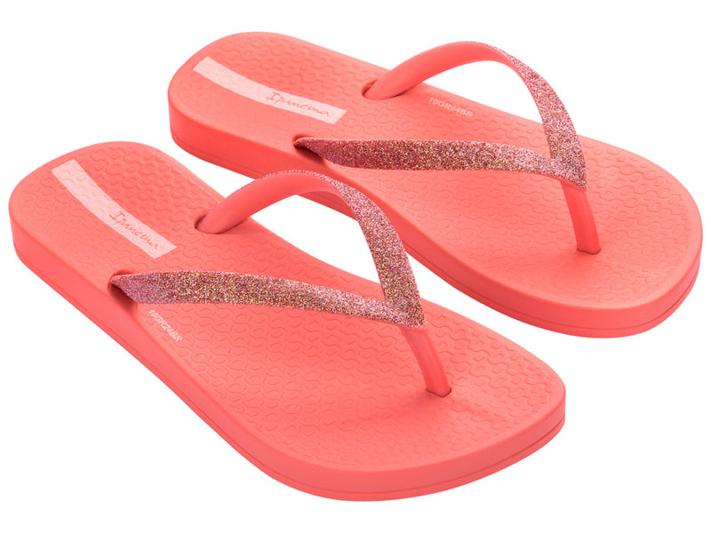 Meisjes Ipanema Anatomic Lolita Kids van Ipanema in de kleur Pink in maat 34-35.