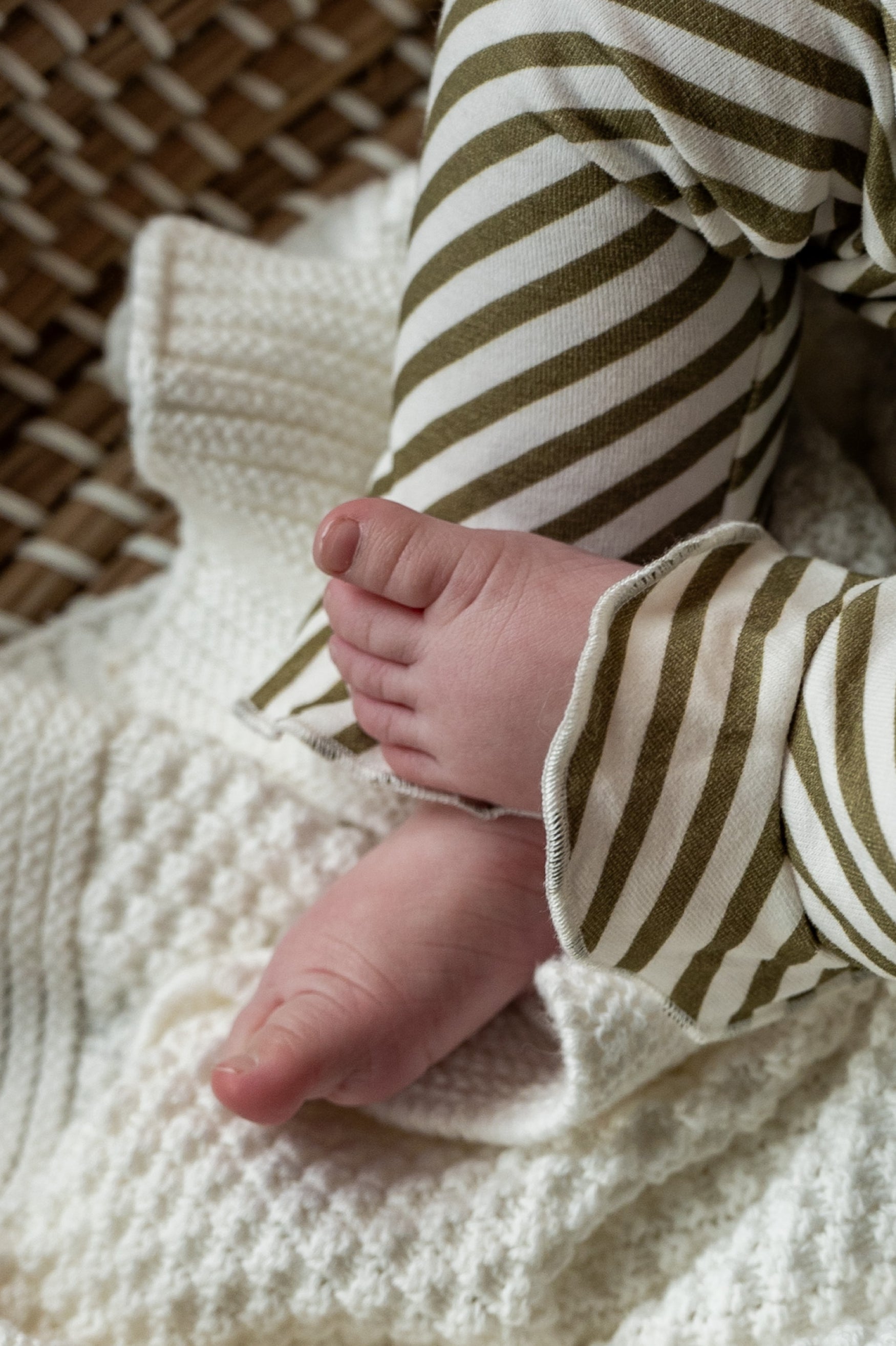 Meisjes Trouser Ruffle van Klein Baby in de kleur Stripe Off White/Twill in maat 74.