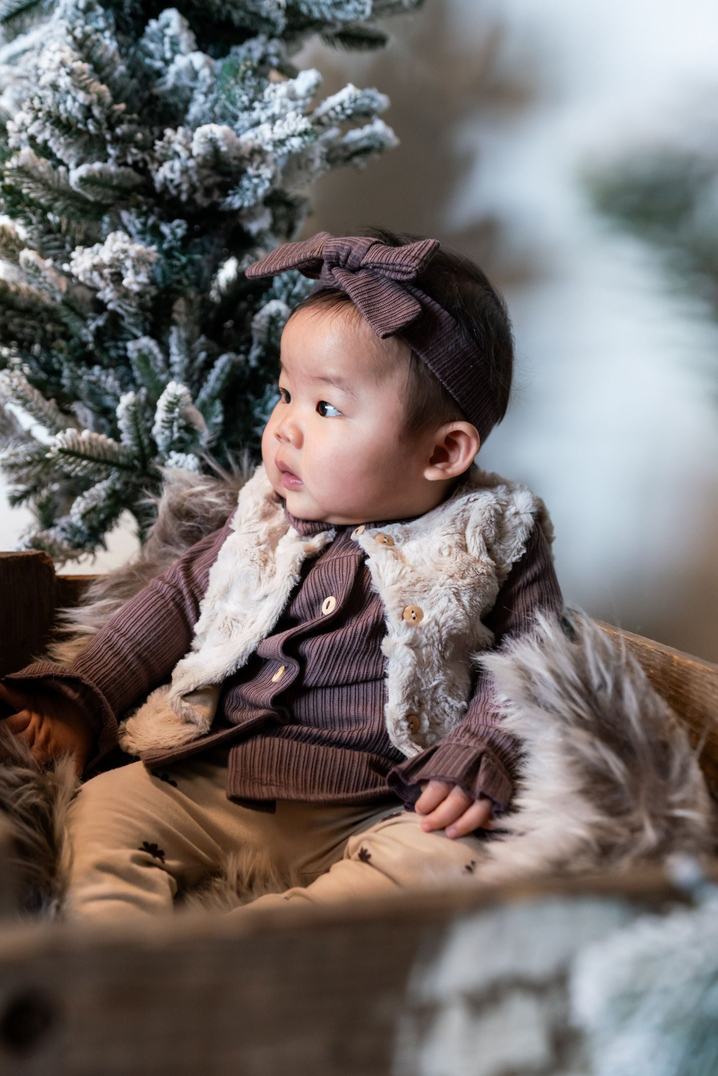 Meisjes Cardigan Collar Rib van Klein Baby in de kleur Purple in maat 74.