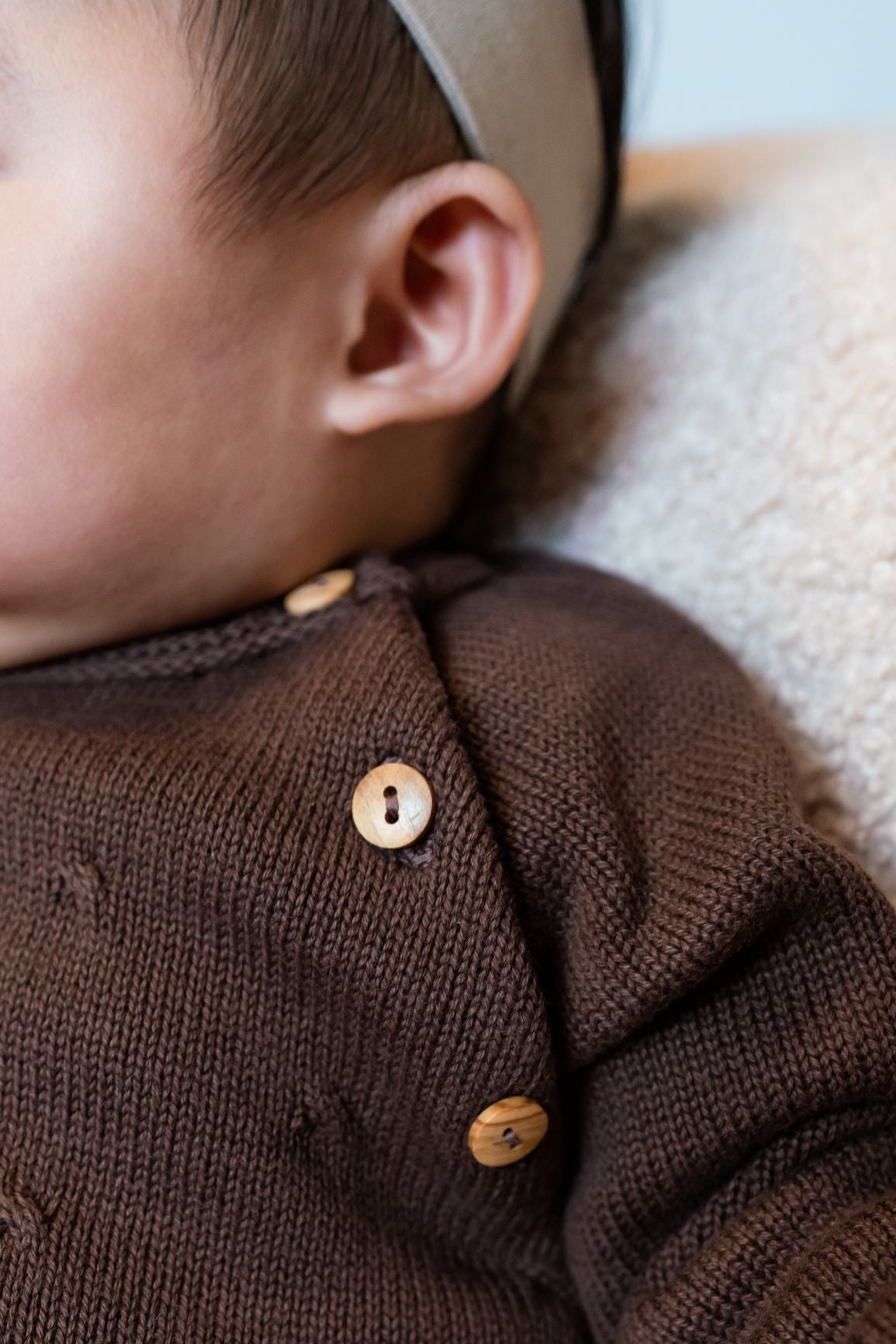 Meisjes Knitted Sweater Ruffle van Klein Baby in de kleur Purple in maat 74.