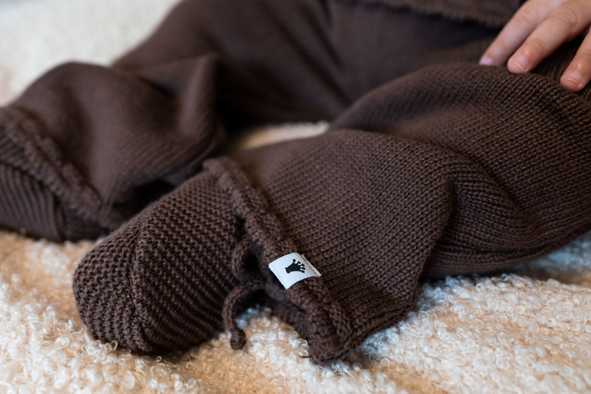 Meisjes Knitted Trouser Flaired van Klein Baby in de kleur Purple in maat 74.