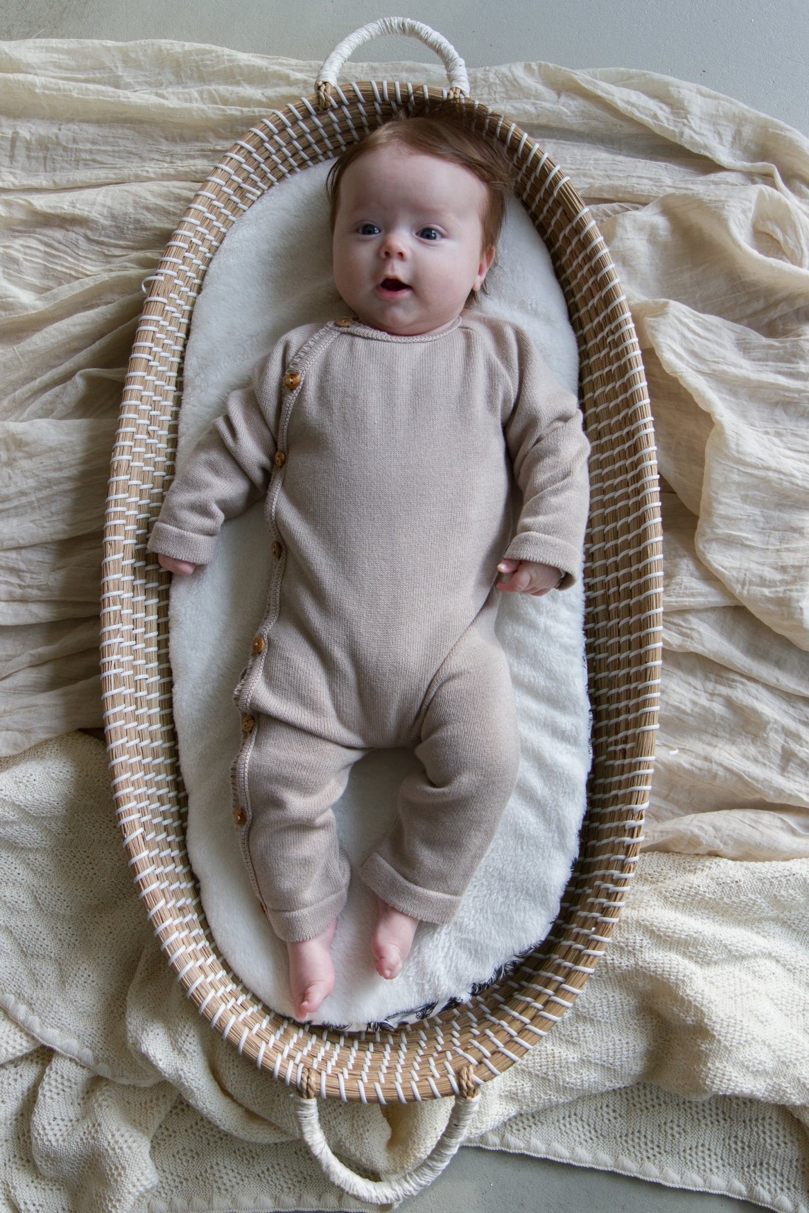 Unisexs Jumpsuit Knit van Klein Baby in de kleur Pepper in maat 68.