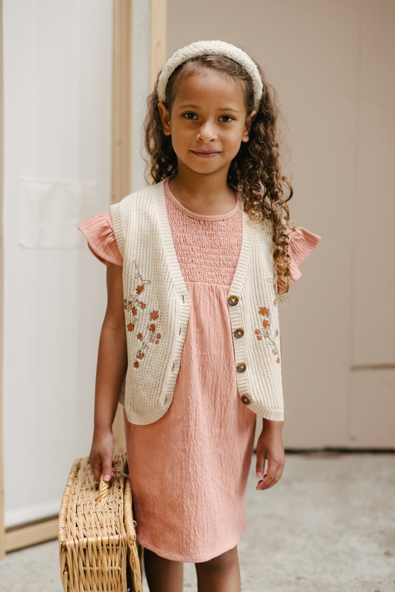 Meisjes JACKET RHANIA van Little Levv in de kleur Sand in maat 128.