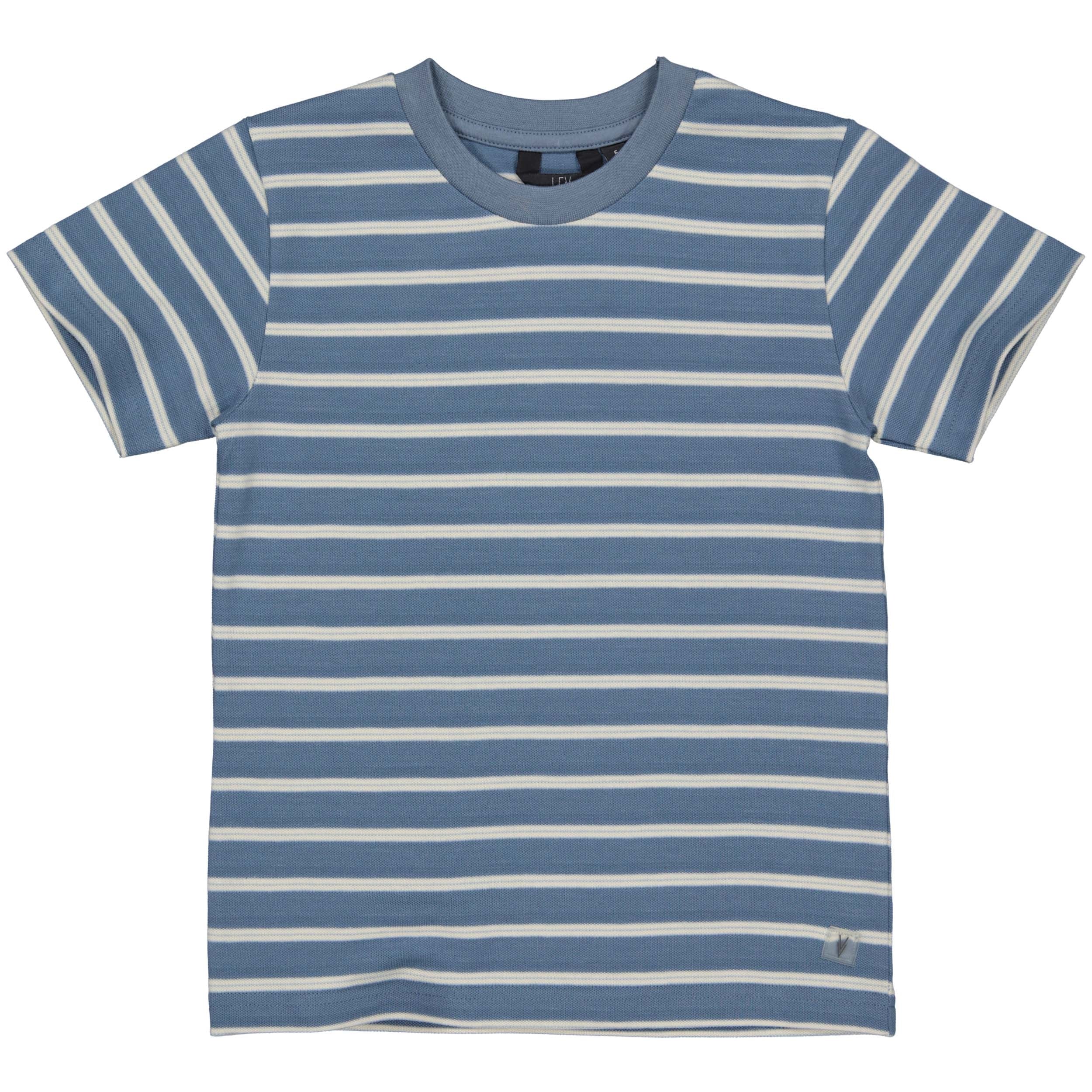 Jongens SHIRT SAMUEL van Little Levv in de kleur AOP Sand Stripe in maat 128.