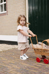 Meisjes SHIRT SELA van Little Levv in de kleur Sand in maat 128.