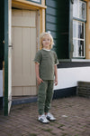 Jongens Sweater SS BEN van Little Levv in de kleur Dark Green in maat 128.