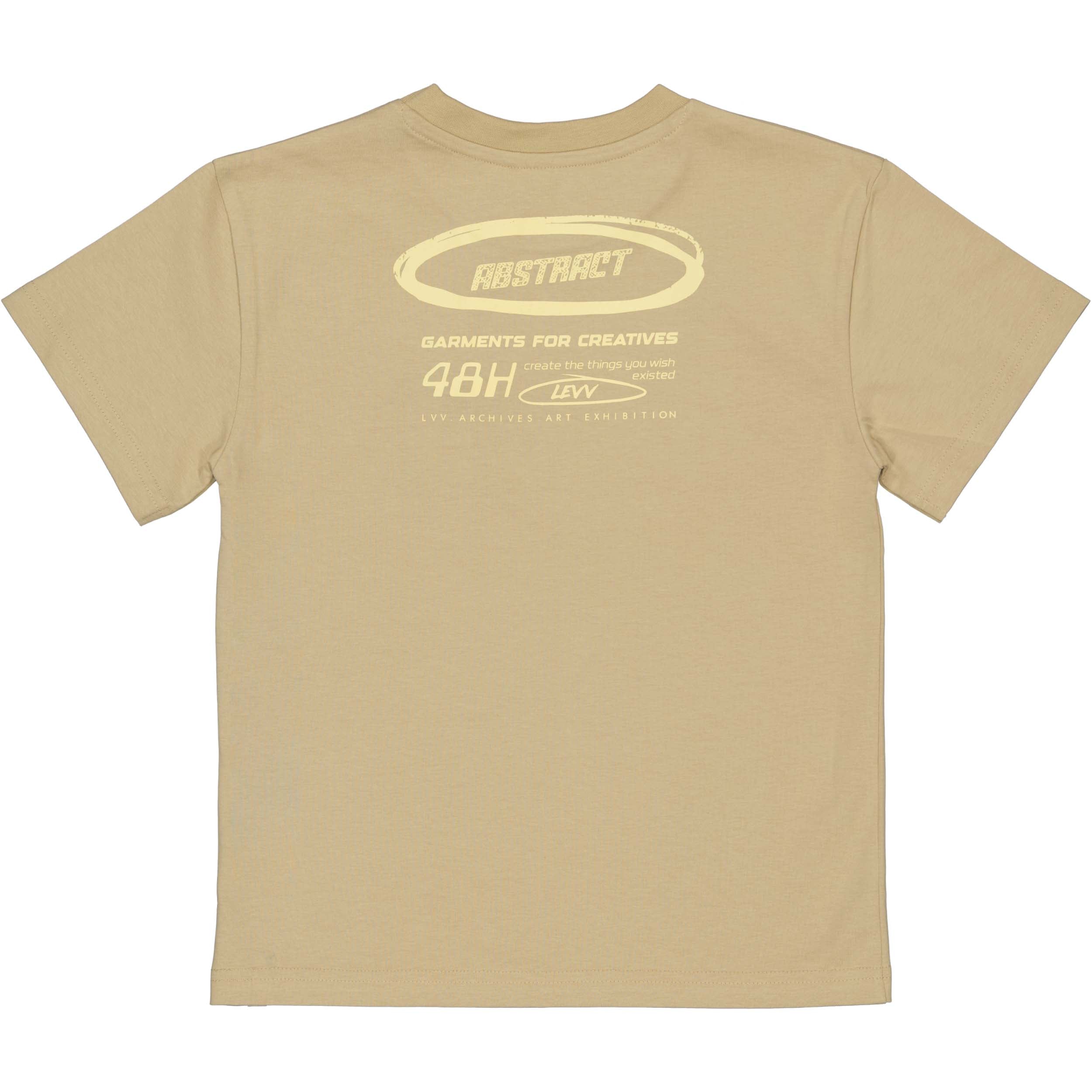 Jongens T-Shirt BEER van Little Levv in de kleur Light Sand in maat 128.