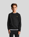 Jongens Crew Neck Sweatshirt van Lyle & Scott in de kleur Z865 Jet Black in maat 170-176.