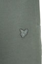 Jongens Tonal Sweat Short van Lyle & Scott in de kleur X583 Green Mercurial in maat 170-176.