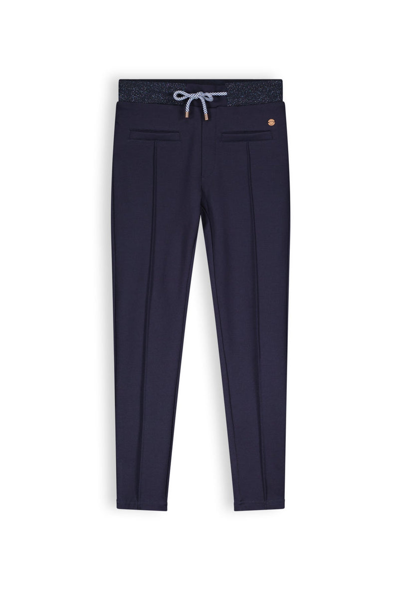 Meisjes Secla girls sweat pants navy van NoNo in de kleur Navy Blazer in maat 134-140.