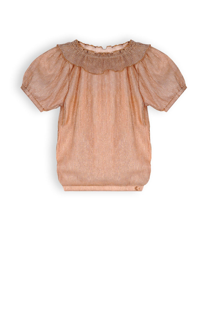 Meisjes Tommy Girls Plisse Blouse Light Gold van NoNo in de kleur Light Gold in maat 134-140.