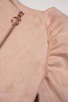 Meisjes Doret Girls Zip Up Fake Suede Cropped Cardigan Sand van NoNo in de kleur Sand Blush in maat 134-140.