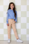 Meisjes Suna Girls Fake Suede Pants Sand van NoNo in de kleur Sand Blush in maat 134-140.