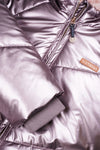 Meisjes Baybee Mid Long Hooded Satin Jacket van NoNo in de kleur Metallic Blush in maat 134-140.