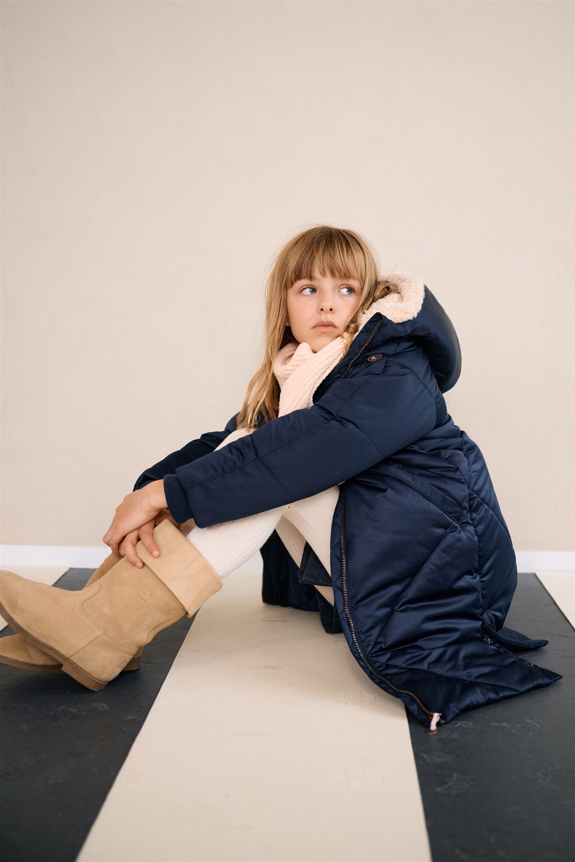 Meisjes Beetle Long Hooded Jacket van NoNo in de kleur Navy Blazer in maat 134-140.