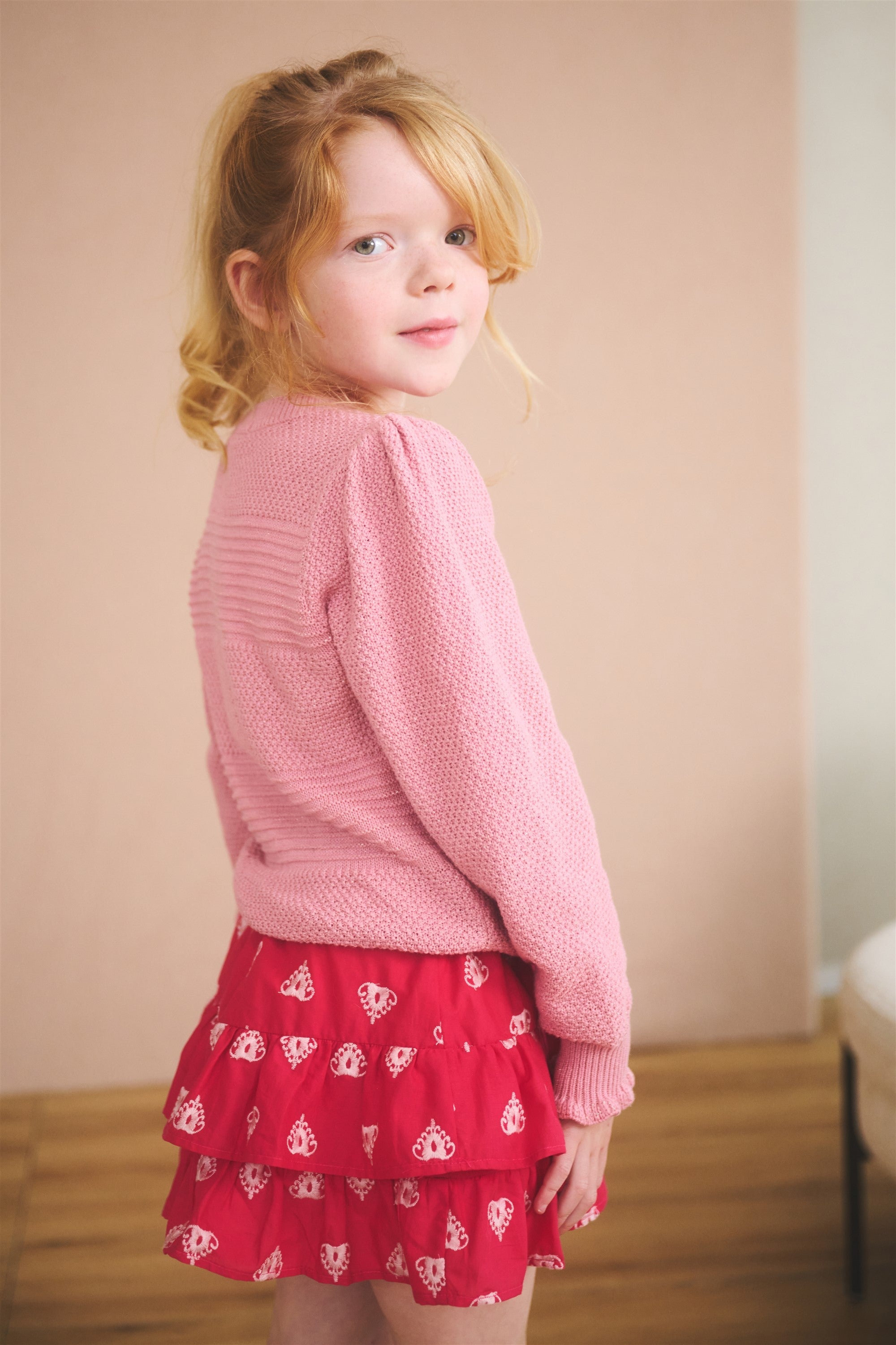 Meisjes Kamelia Knitted sweater puff sleeves van NoNo in de kleur Vintage Rose in maat 134-140.