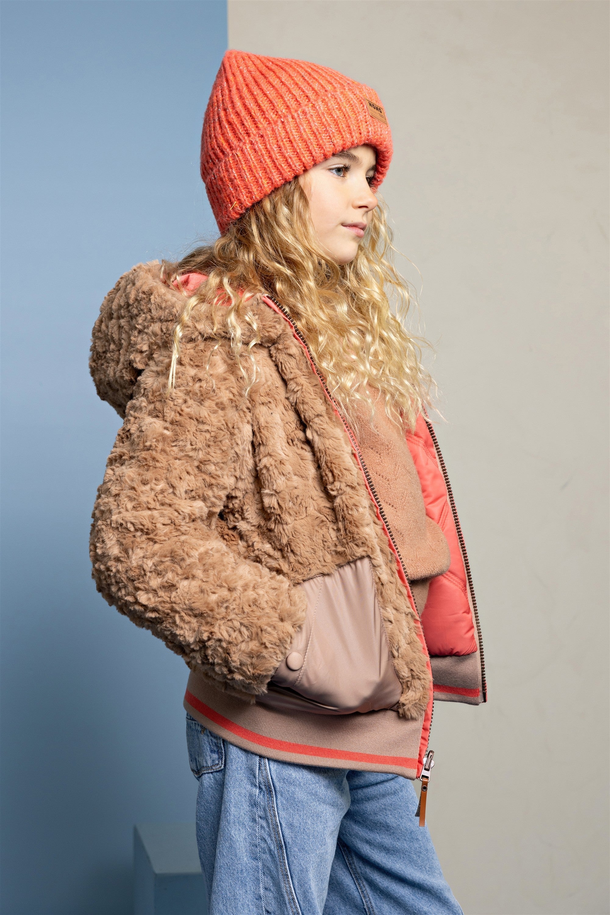 Meisjes Bomby Reversible Hooded Bomber Jacket van NoNo in de kleur Blushy Cheeks in maat 104.