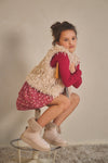 Meisjes Kath Long Hair Fur Gilet van NoNo in de kleur Pearled Ivory in maat 110-116.