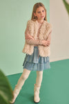 Meisjes Kath Long Hair Fur Gilet van NoNo in de kleur Pearled Ivory in maat 110-116.