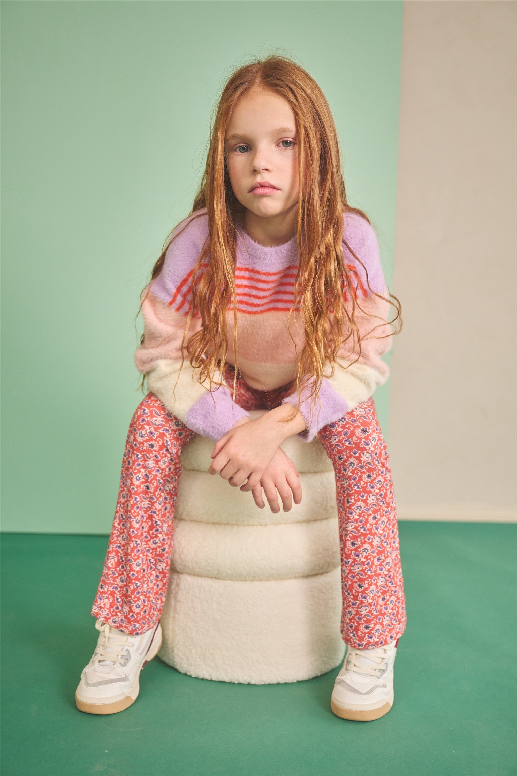 Meisjes Kendra Fluffy Striped Sweater van NoNo in de kleur Lupine Lilac in maat 110-116.