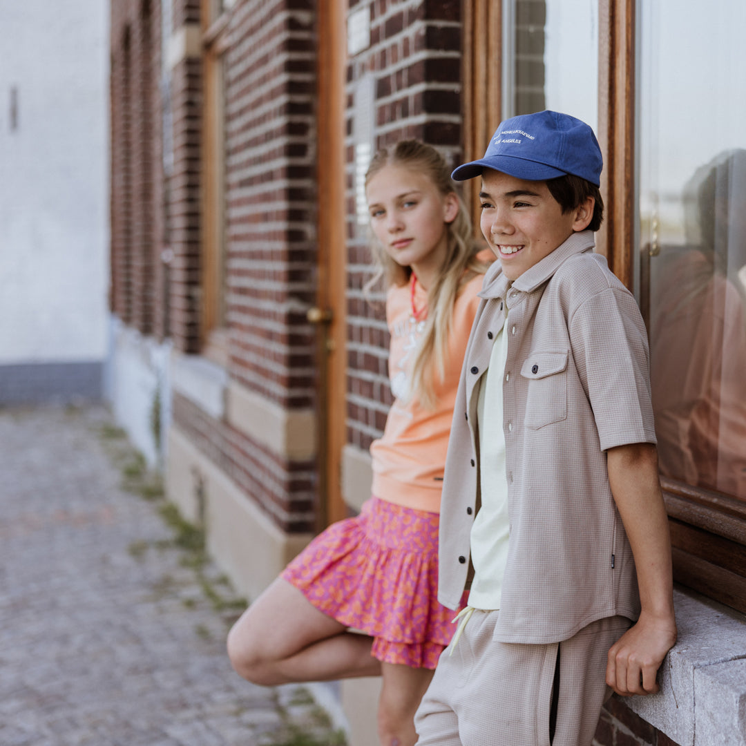 Jongens Jogging shorts van No Way Monday in de kleur Dark sand in maat 164.