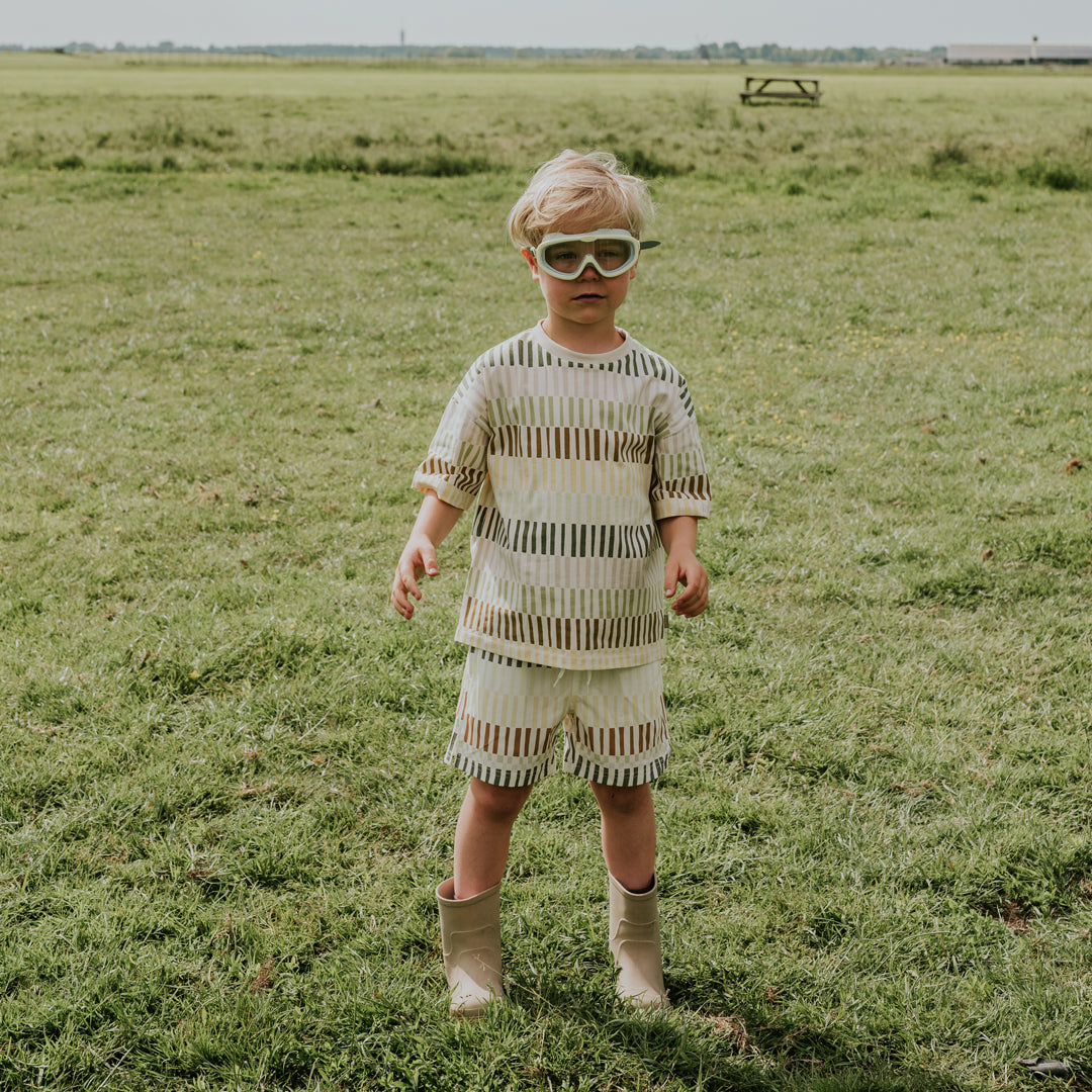 Jongens T-shirt, loose fit van Koko Noko in de kleur Faded green in maat 128.