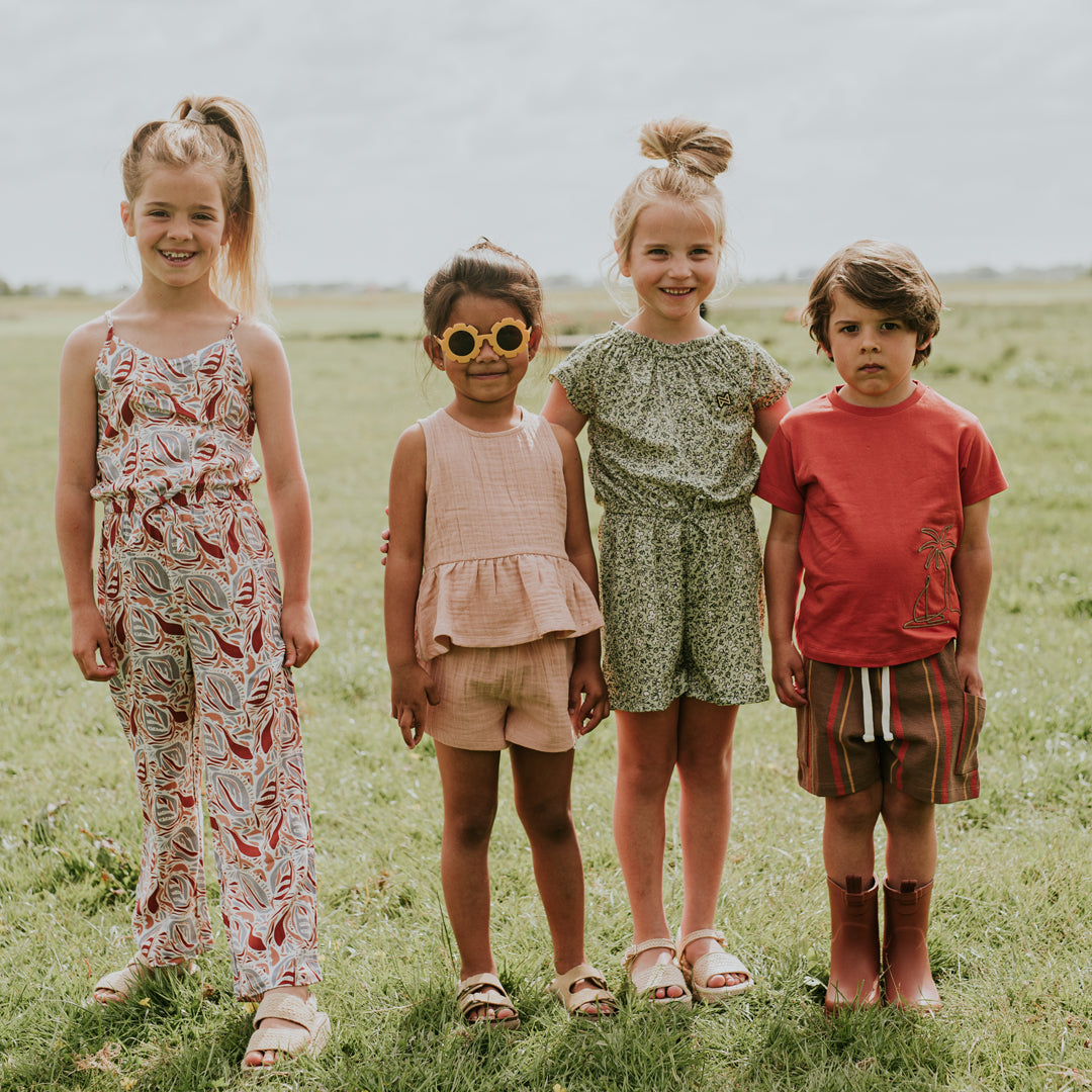 Jongens T-shirt van Koko Noko in de kleur Brique in maat 128.