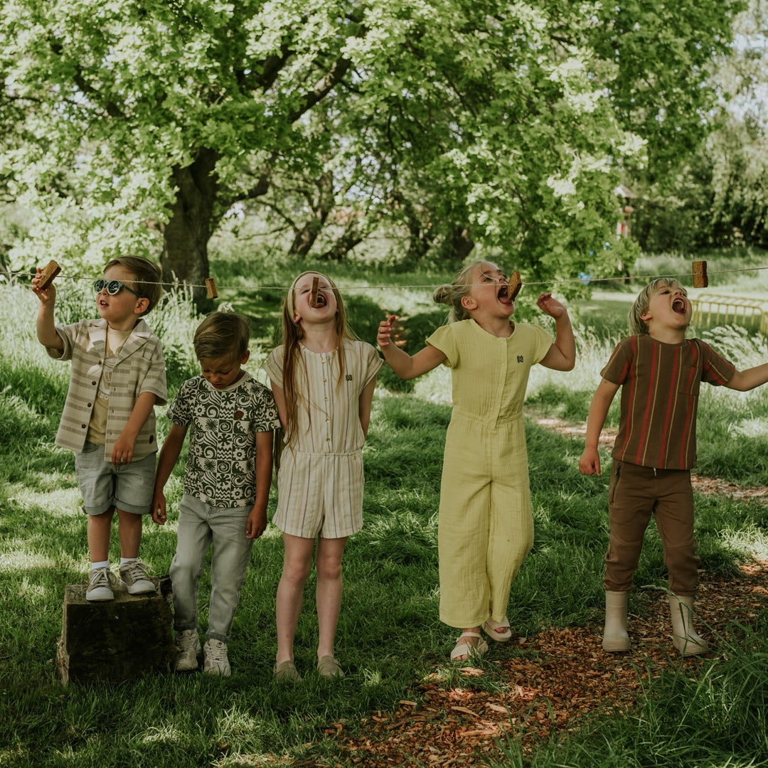 Jongens Jogging trousers van Koko Noko in de kleur Brown in maat 128.