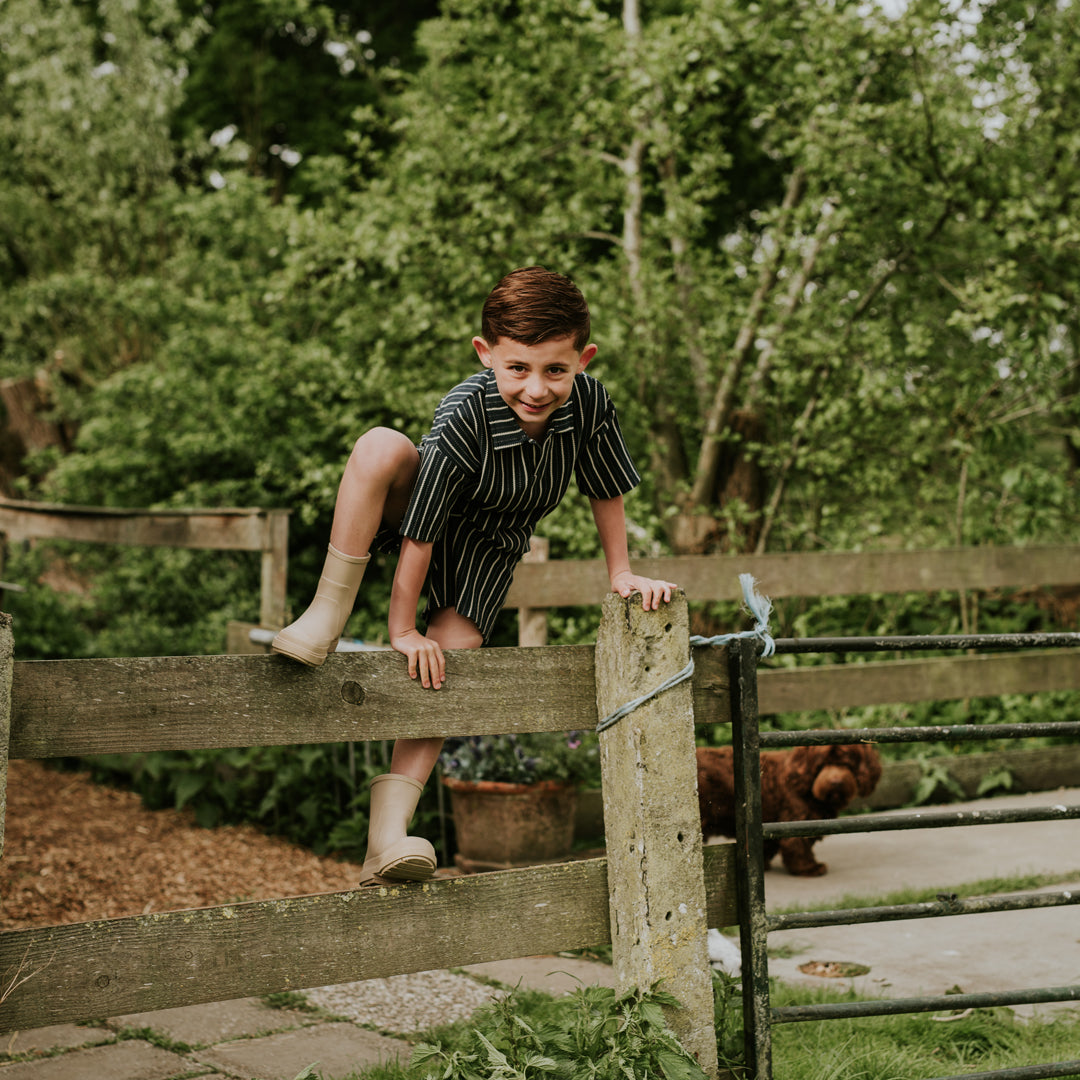 Jongens 2 pc set, loose fit, Shirt ss, Shorts van Koko Noko in de kleur Navy in maat 128.